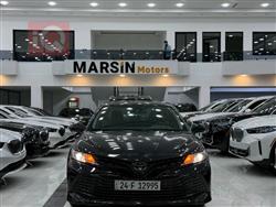 تۆیۆتا کامری